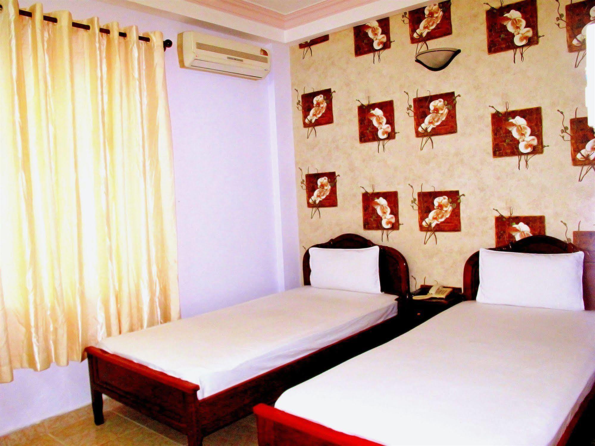 Thuy Tien Hotel Ho Chi Minh City Exterior photo
